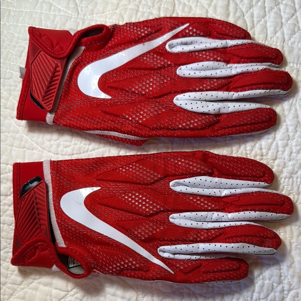 Nike Men's Football Gloves Size XL - Picture 2 of 3
